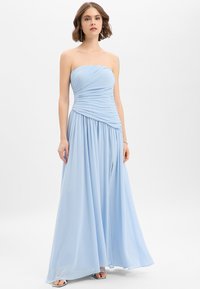 Платье без бретелек Платье без бретелек