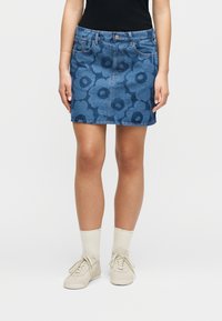 Джинсовая юбка