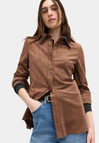 Блузка-рубашка