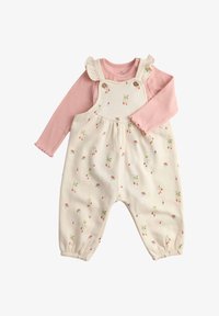 Набор одежды Набор одежды