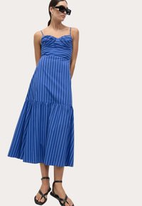 Летнее платье Летнее платье