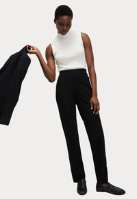 Прямые брюки