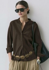 Блузка-рубашка Блузка-рубашка