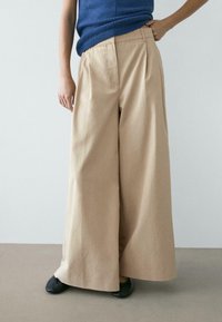 Брюки Брюки