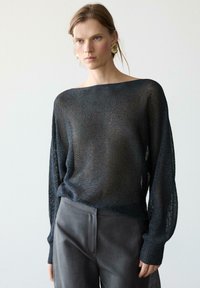 Пуловер Пуловер