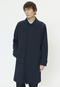 Шерстяное пальто