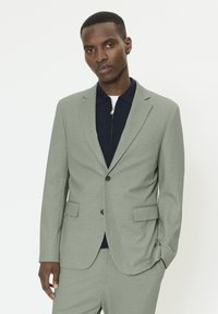 Пиджак Пиджак