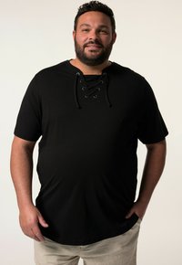 Футболка Футболка