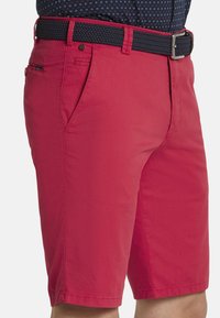 Шорты Шорты