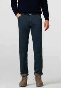 Чиносы Чиносы