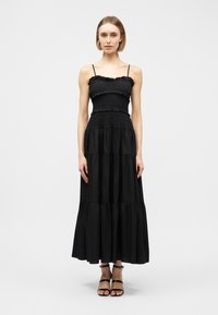 Длинное платье Длинное платье