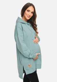 Пуловер с капюшоном