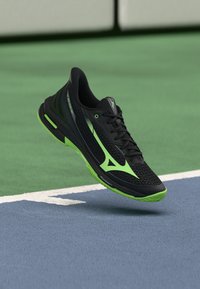 Кроссовки Кроссовки