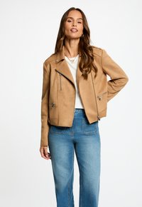 Кожаная куртка Кожаная куртка