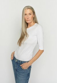 Футболка Футболка