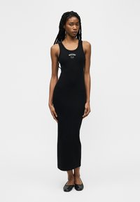 Платье макси