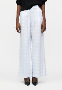 Широкие брюки