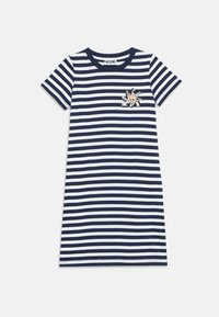 Платье Платье