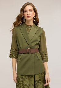 Жилет Жилет