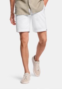 Шорты Шорты