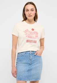 Футболка Футболка