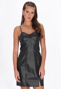 Летнее платье Летнее платье