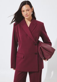 Блейзер Блейзер