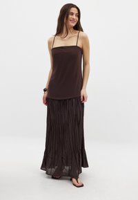 Платье макси