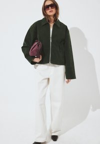 Кожаная куртка