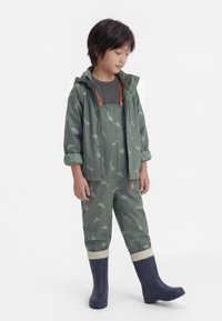 Набор одежды