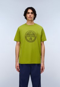 Футболка Футболка