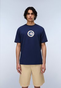 Футболка Футболка