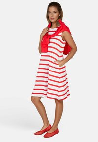 Пляжное платье