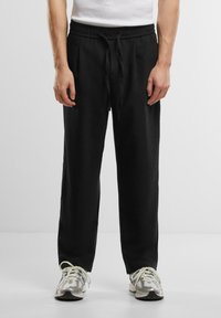 Спортивные штаны Спортивные штаны