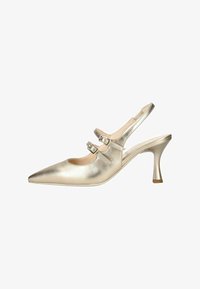 Туфли на высоком каблуке