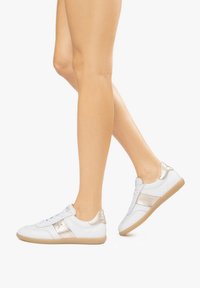 Сникерсы Сникерсы