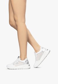 Сникерсы Сникерсы