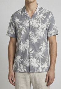 Рубашка с коротким рукавом Рубашка с коротким рукавом