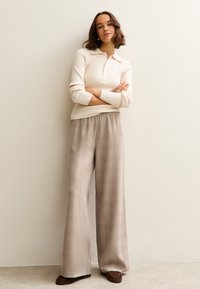 Широкие брюки