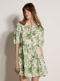 Платье Платье