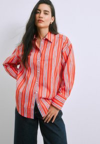 Блузка-рубашка