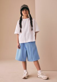 Спортивные штаны