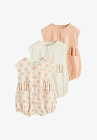 Набор одежды