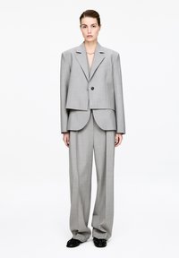 Блейзер Блейзер