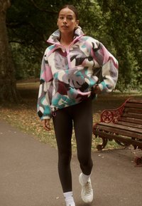 Флисовая куртка