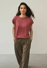 Футболка Футболка