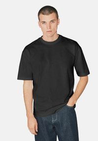 Футболка Футболка