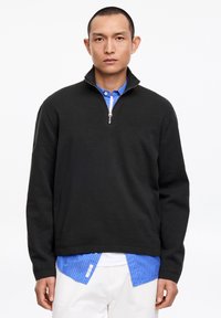 Пуловер Пуловер