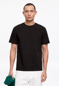 Футболка Футболка