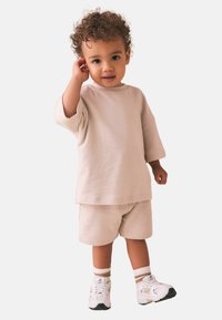 Футболка Футболка